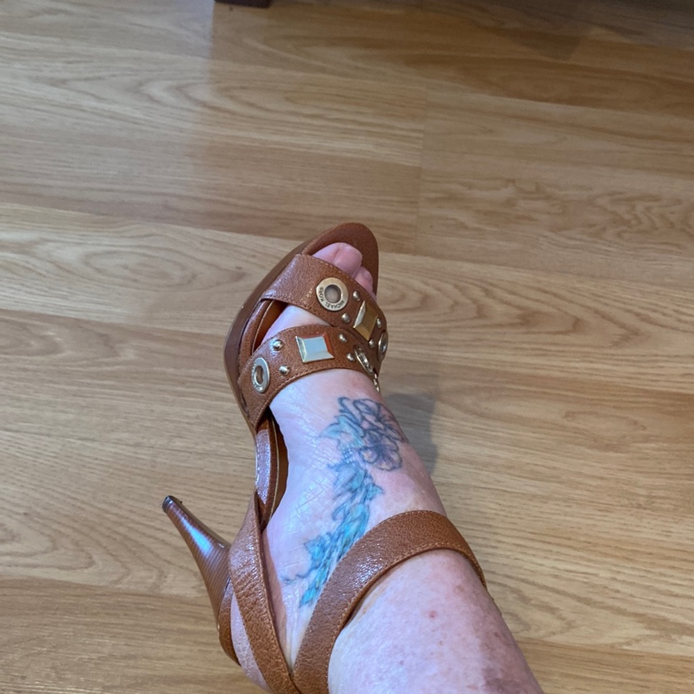 Size 4 Michael Kors platform shoes